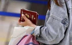 Граждане РФ смогут посещать страны Европы без биометрического паспорта