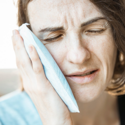 10 симптомов, при которых нельзя откладывать визит к врачу