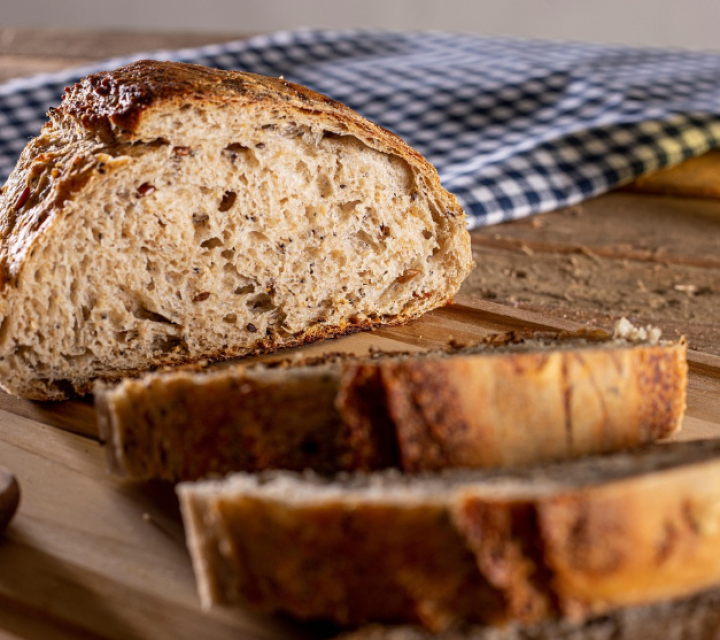 Настоящий хлеб своими руками: рецепт, который работает с первой попытки